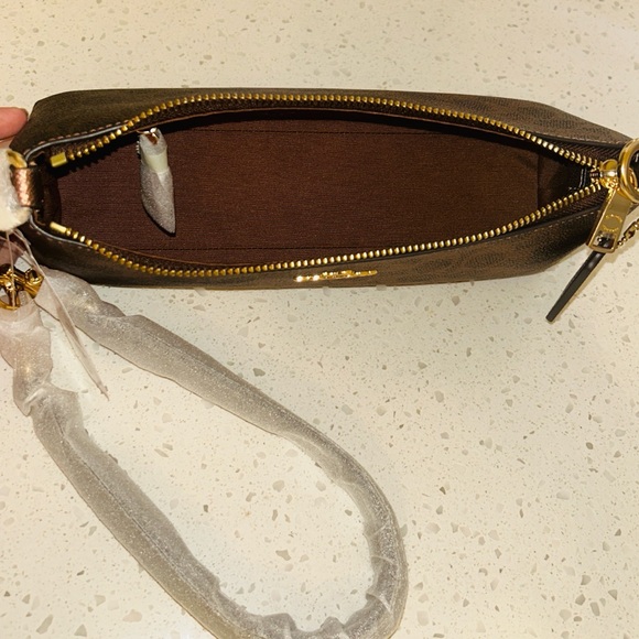 👜 Coach Charlotte Shoulder Bag Signature Canvas Copper NWT - Picture 11 of 15